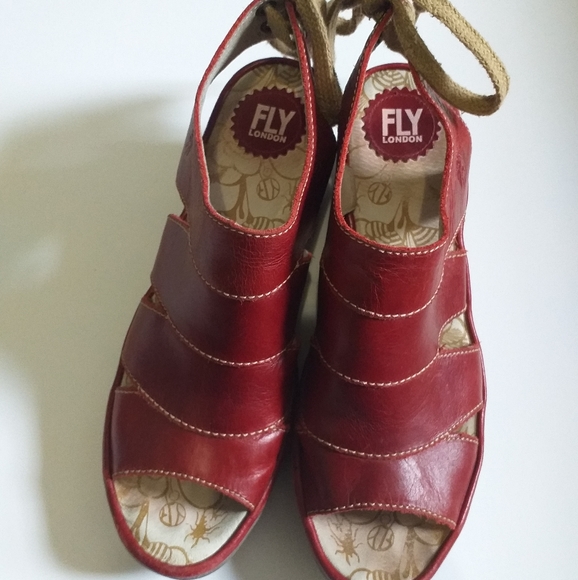 FLY LONDON Yown Sandal Red - Picture 3 of 15